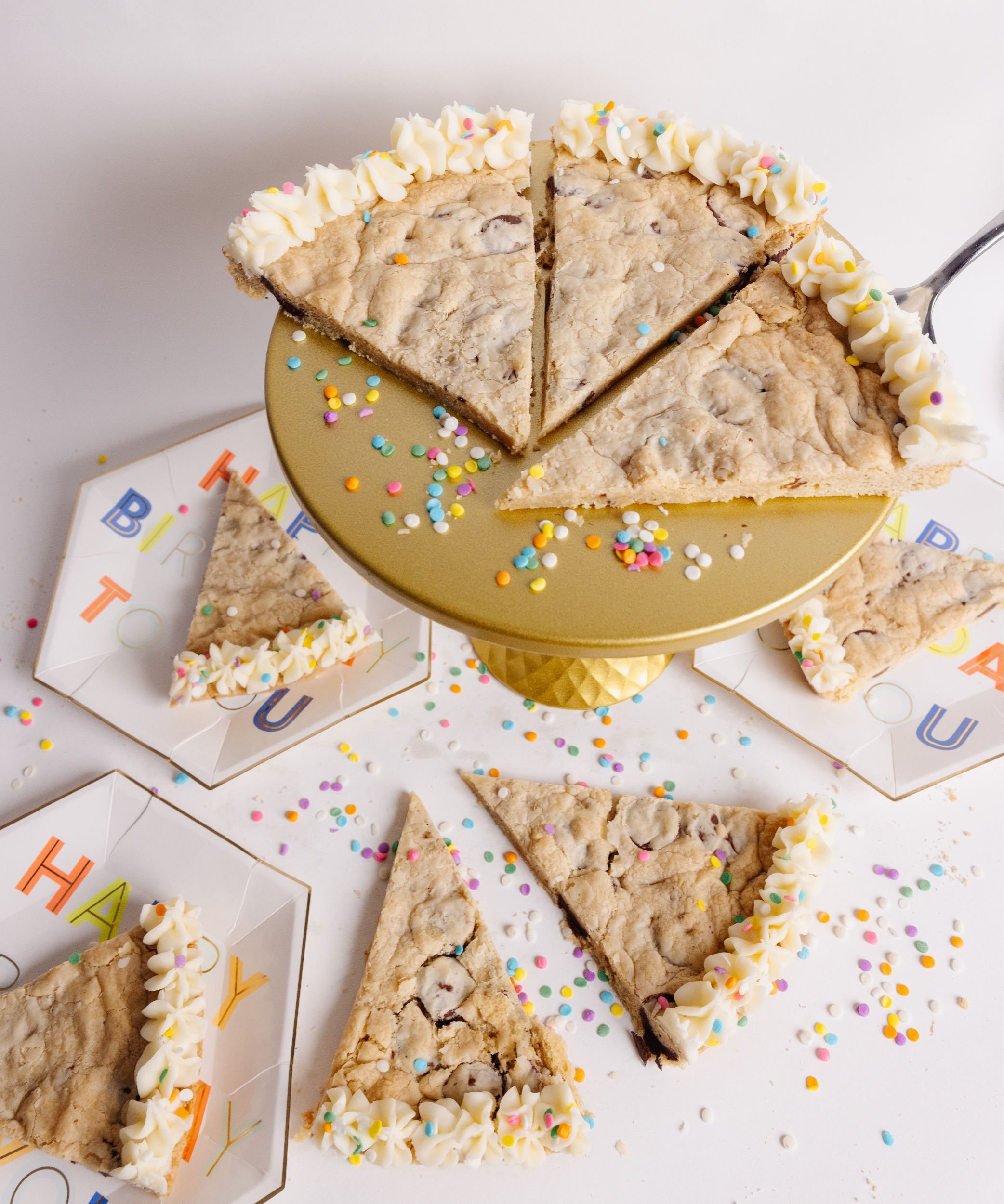 chip cookie cakes